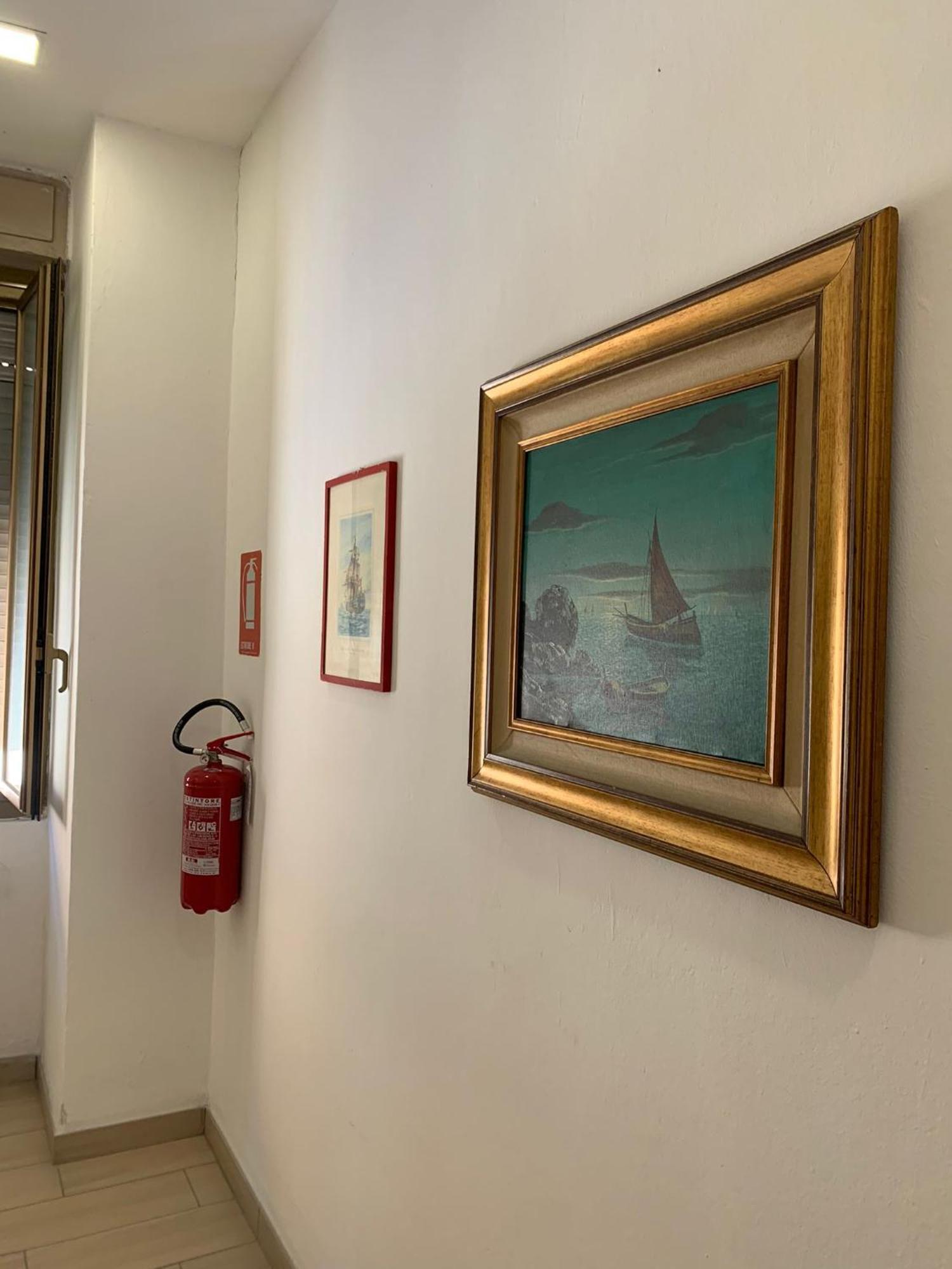 Hotel Mercurio Milan Bagian luar foto