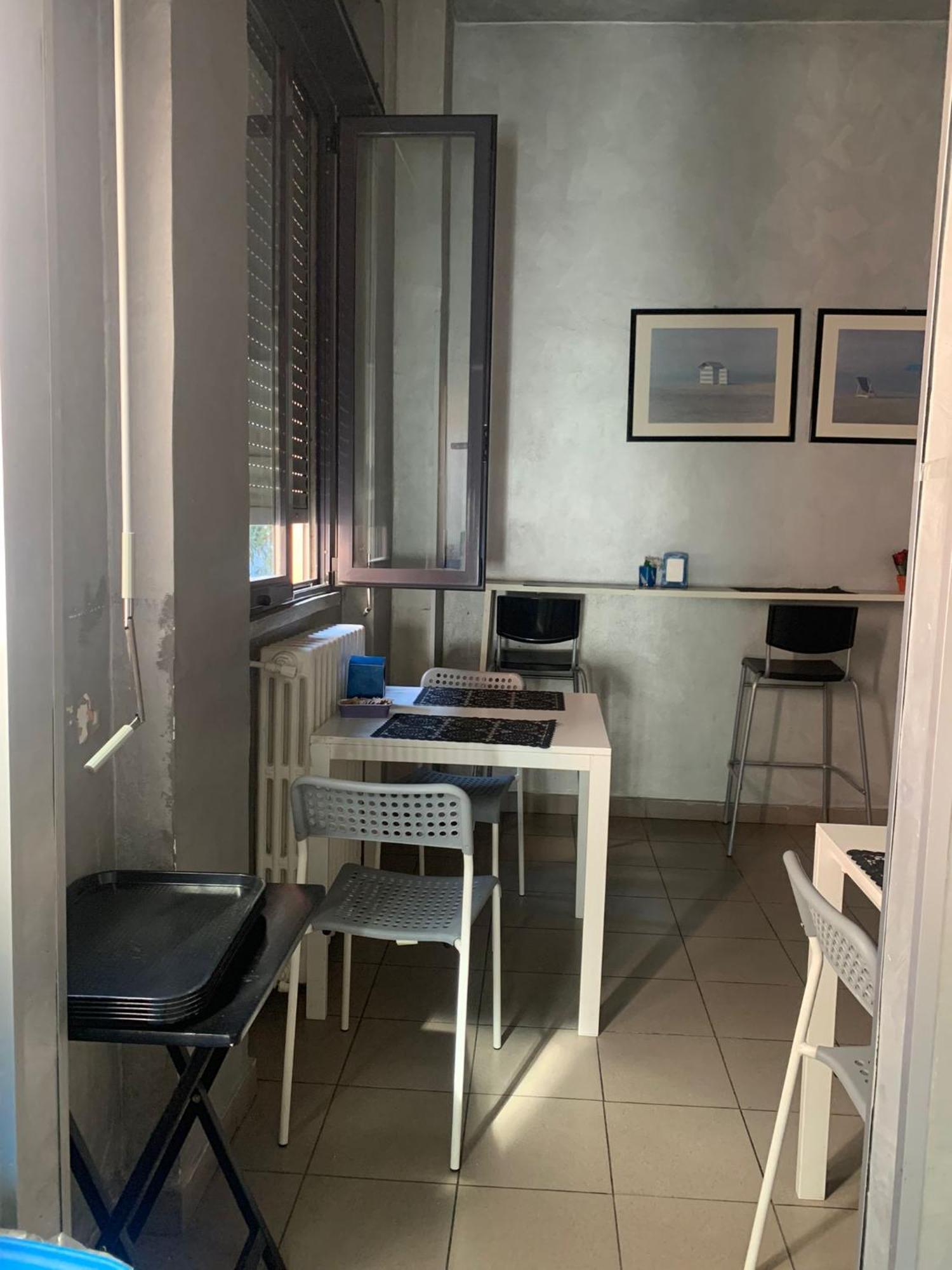 Hotel Mercurio Milan Bagian luar foto